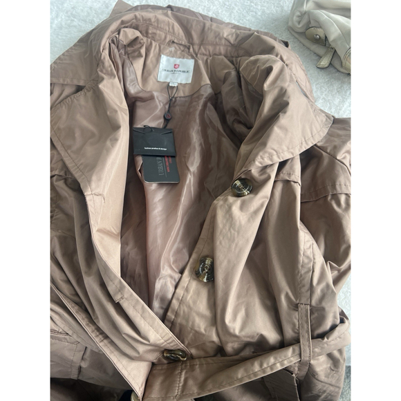 Urban Republic Women's Tan Trench Coat Rain Jacket Size Large NWT - Picture 9 of 12